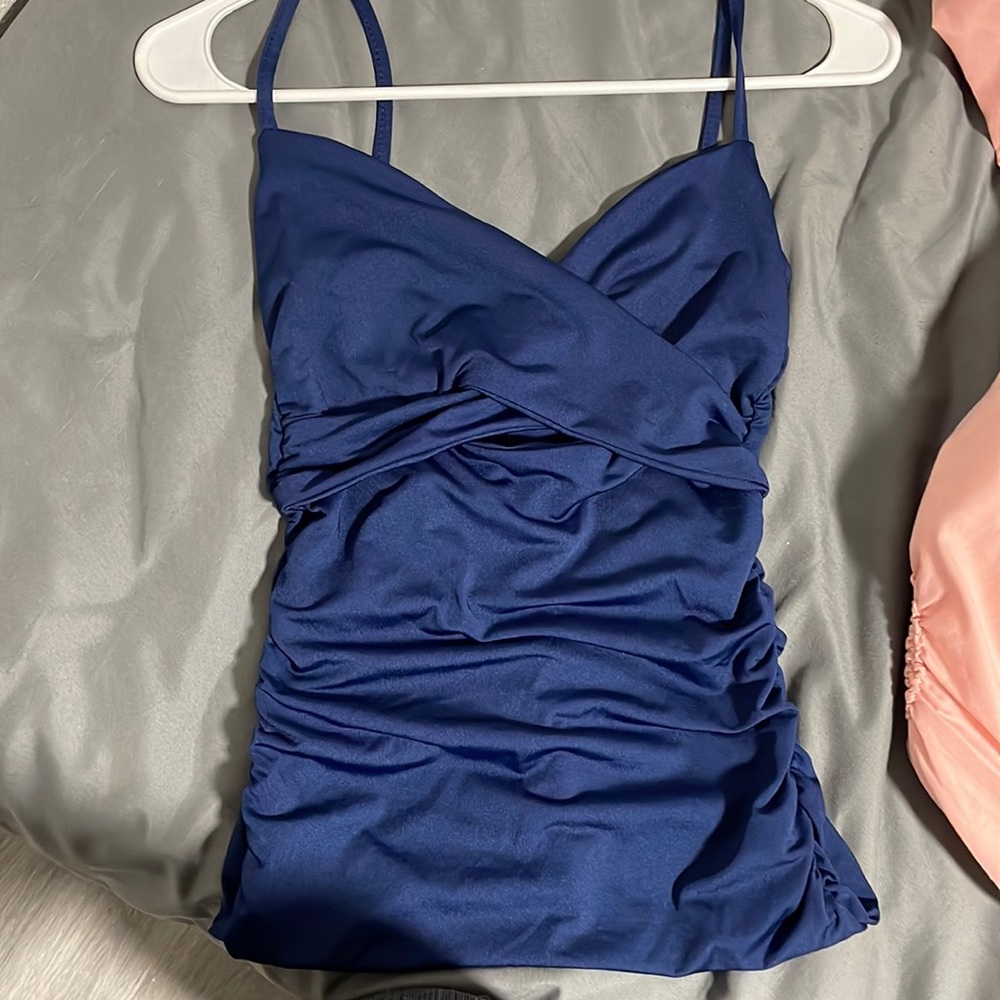 Navy blue cris-cross ruched dress